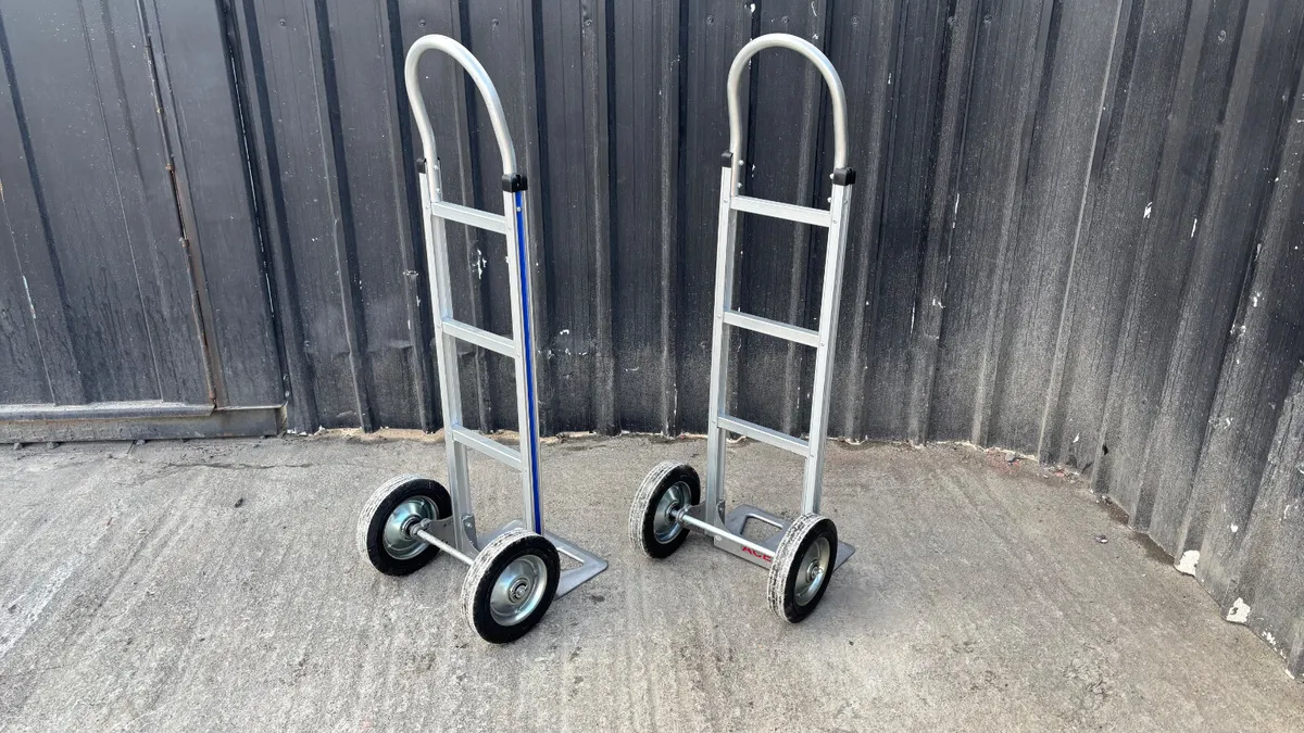New and Unused Handtrucks - Image 3