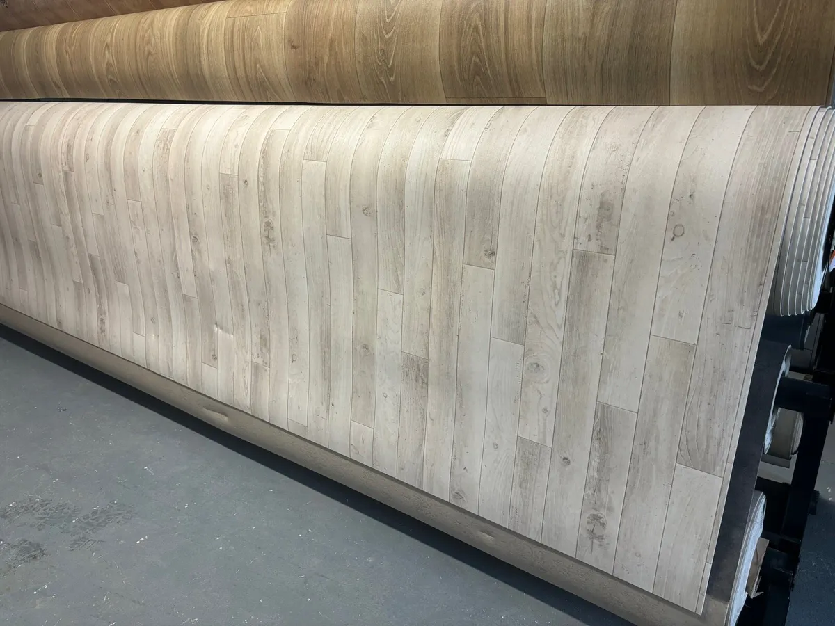 New white Vinyl Flooring Free Delivery Nationwide - Image 2