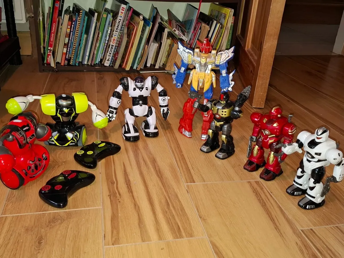 Toys - Image 1