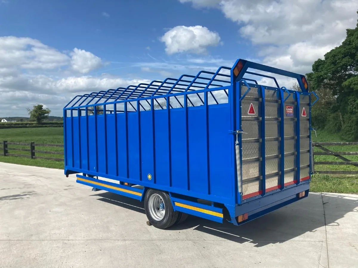 Bluemount Cattle Trailer - Image 1