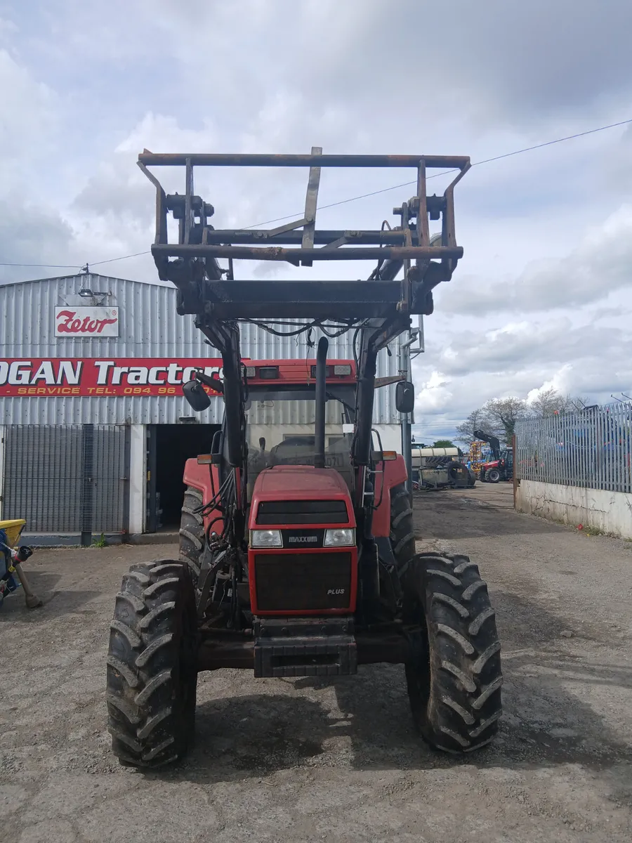 1995 Case 5130 c/w loader for sale. - Image 3