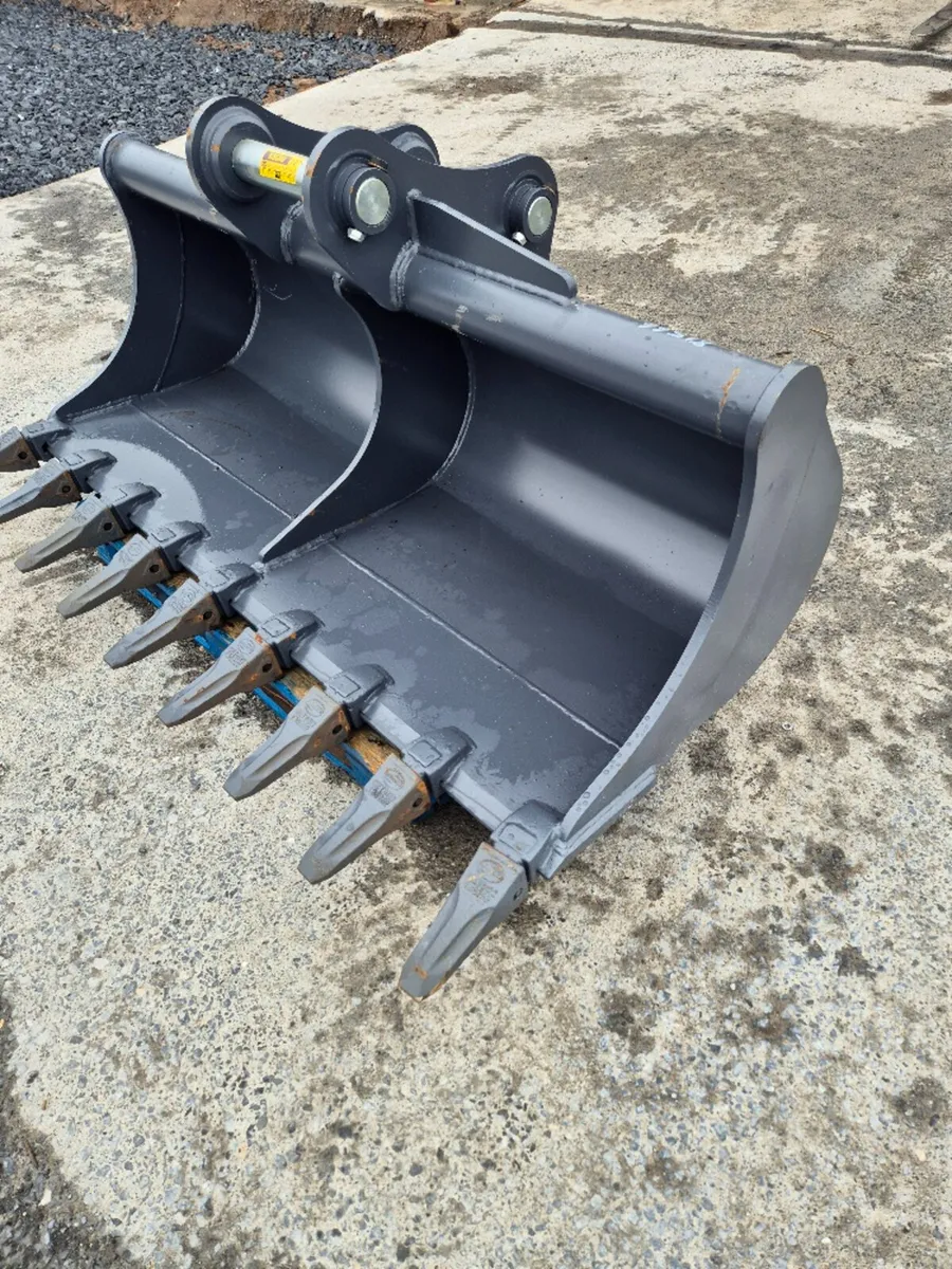 13t 6ft Ditching buckets, 9 tips - Image 3