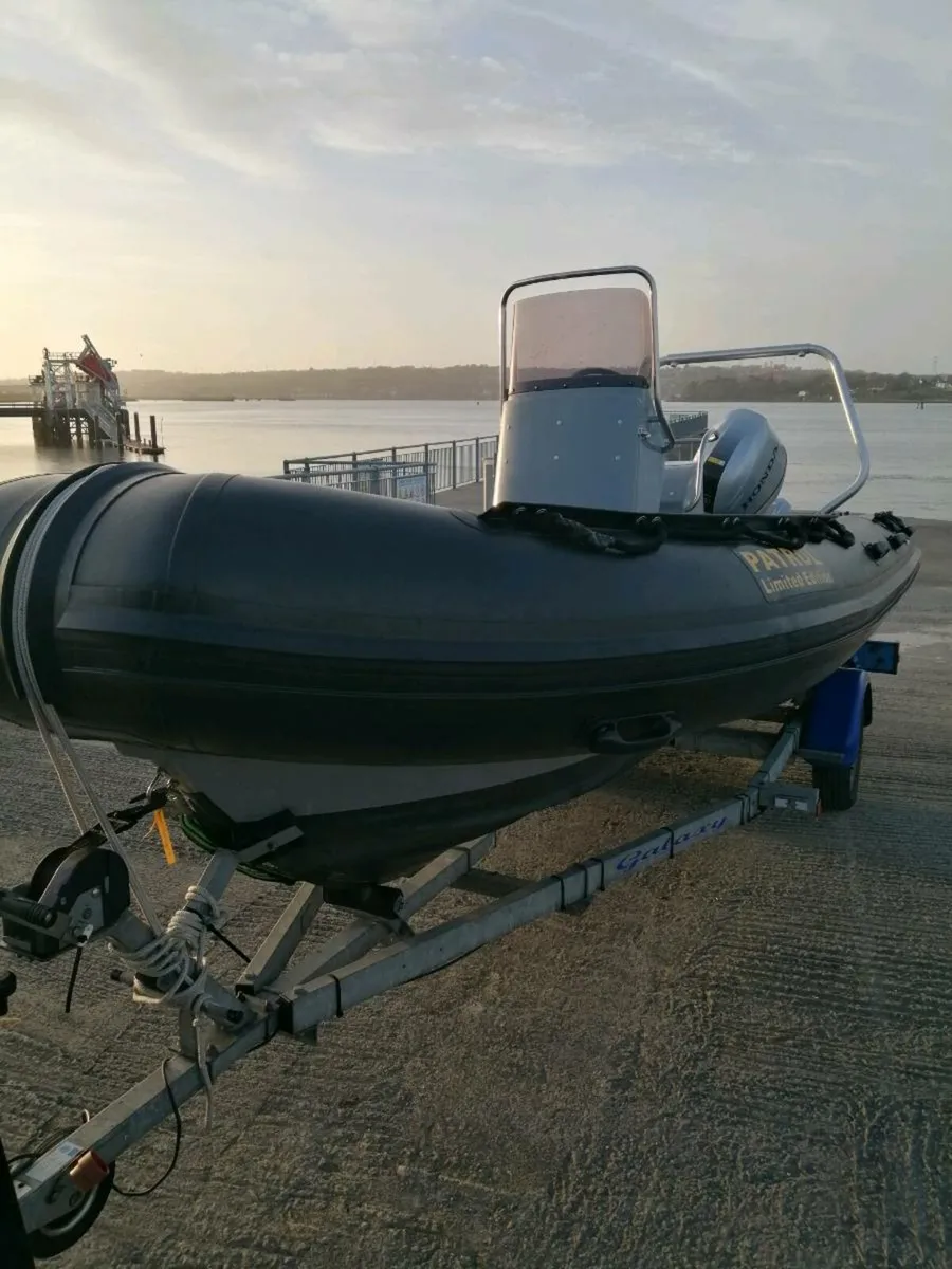 3D Tender 545 Limited Edition 60 HP Honda 2014 - Image 4