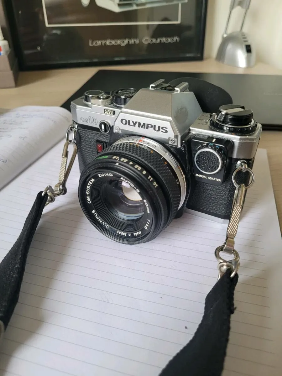 Olympus om10 with selection of lenses - Image 3
