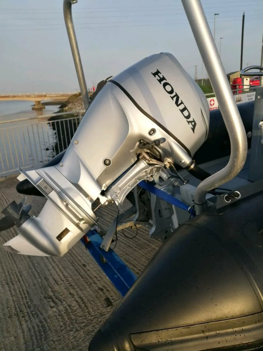 3D Tender 545 Limited Edition 60 HP Honda 2014 - Image 2