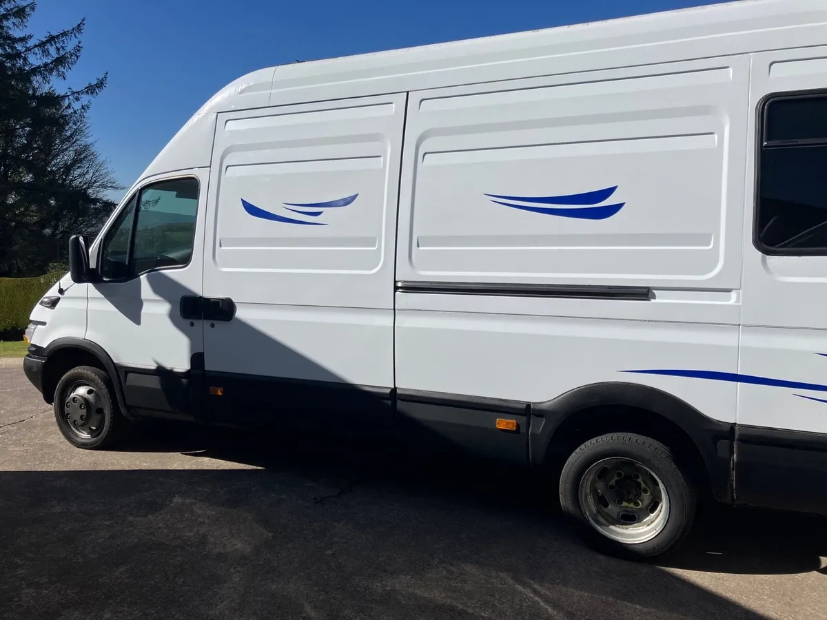 Campervan- Iveco Daily - Image 3