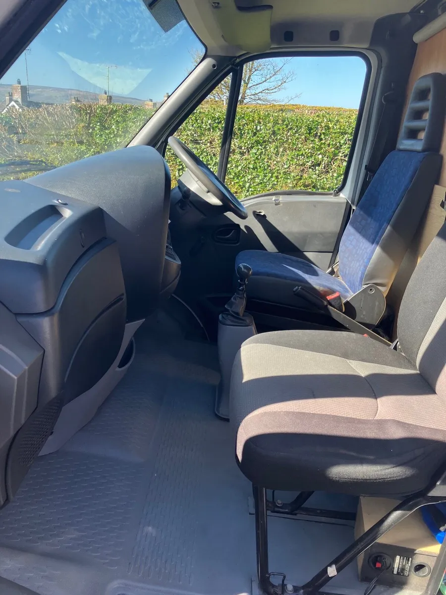Campervan- Iveco Daily - Image 4