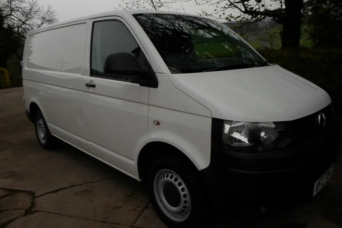 Volkswagen Transporter 2014 - Image 1