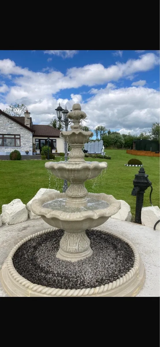 GARDEN ORNAMENTS N39 Y165 - Image 4