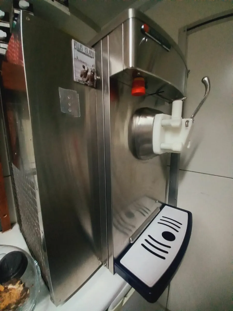 ice cream machine - Image 3
