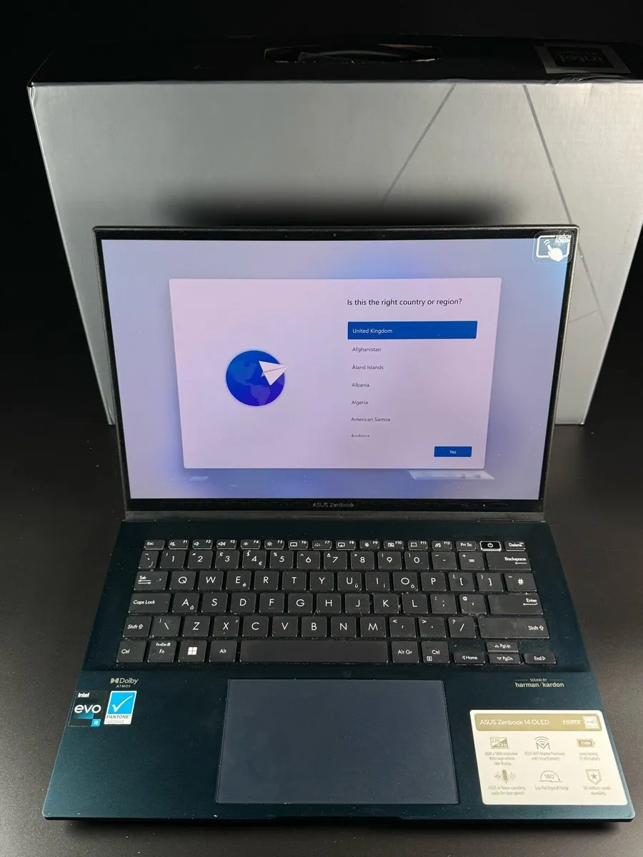 ASUS Zenbook Oled 14 - Image 2