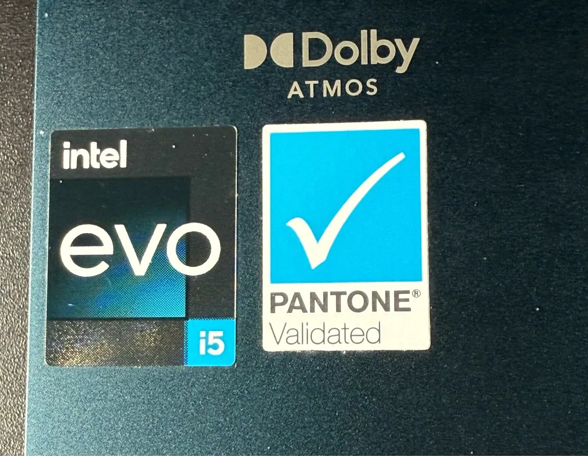 ASUS Zenbook Oled 14 - Image 3