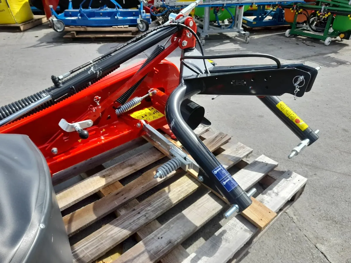 SIP 3MT DISC MOWER. XX Pre- season deals . XX. - Image 3