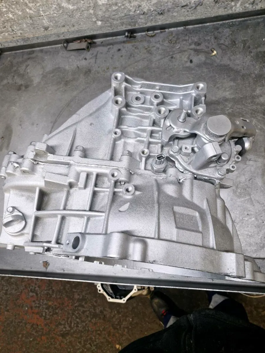 Hyundai gearbox - Image 2