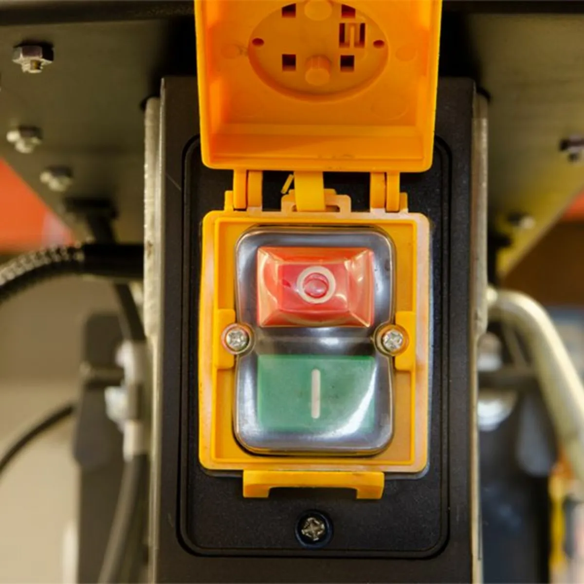 Jefferson 750w Floorstanding Pillar Drill (1HP) - Image 4