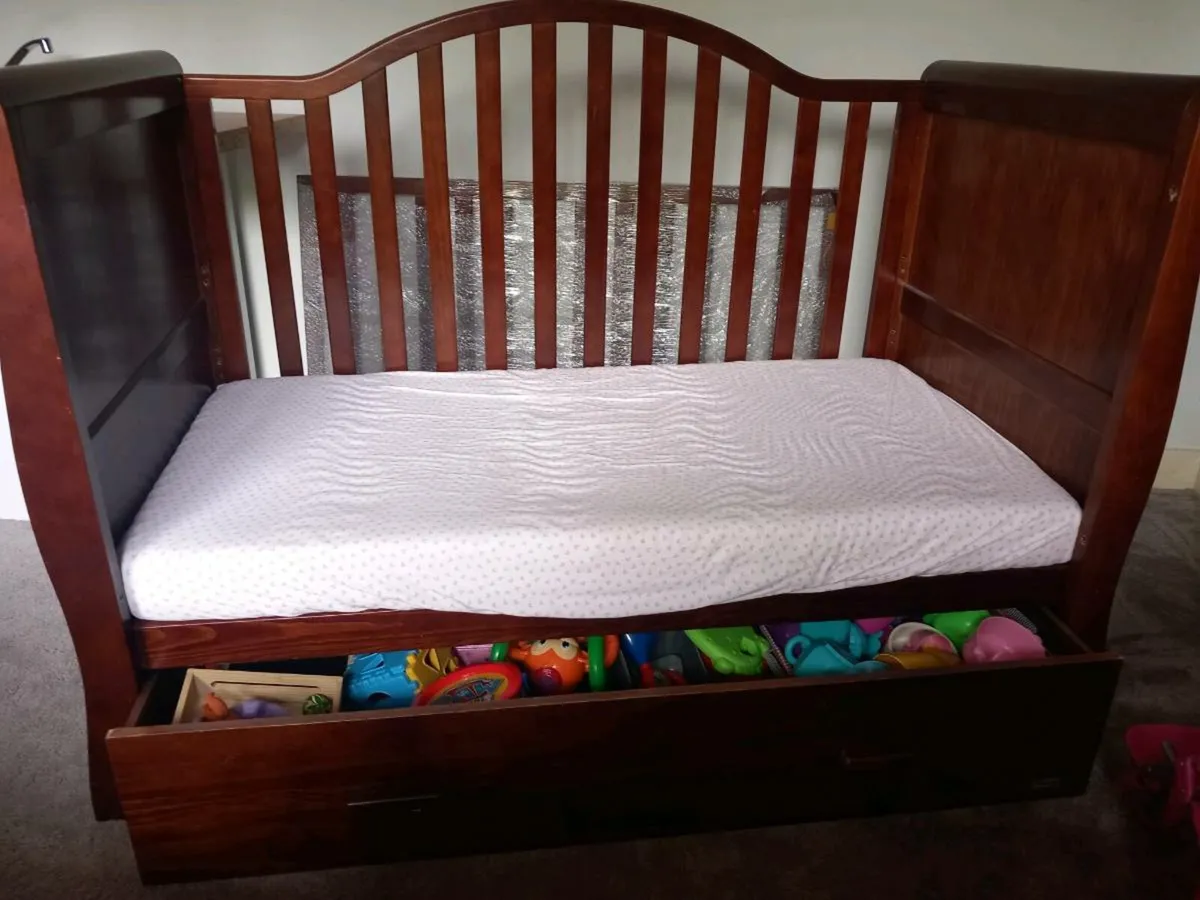 Kid's bed - Image 2