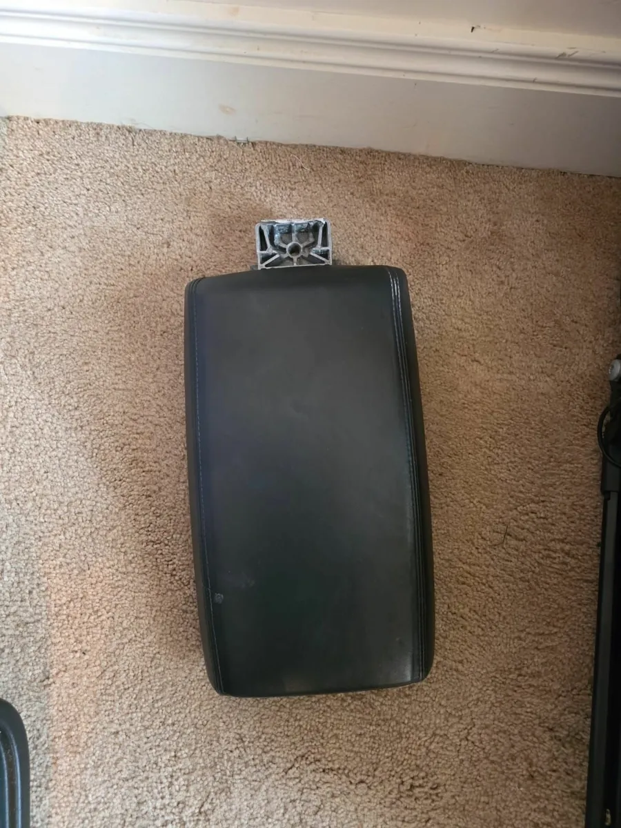 Audi A6 C7 leather interior - Image 4