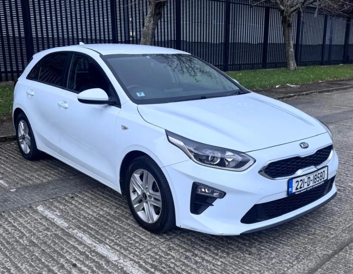 2022 Kia Ceed Commercial - Image 1