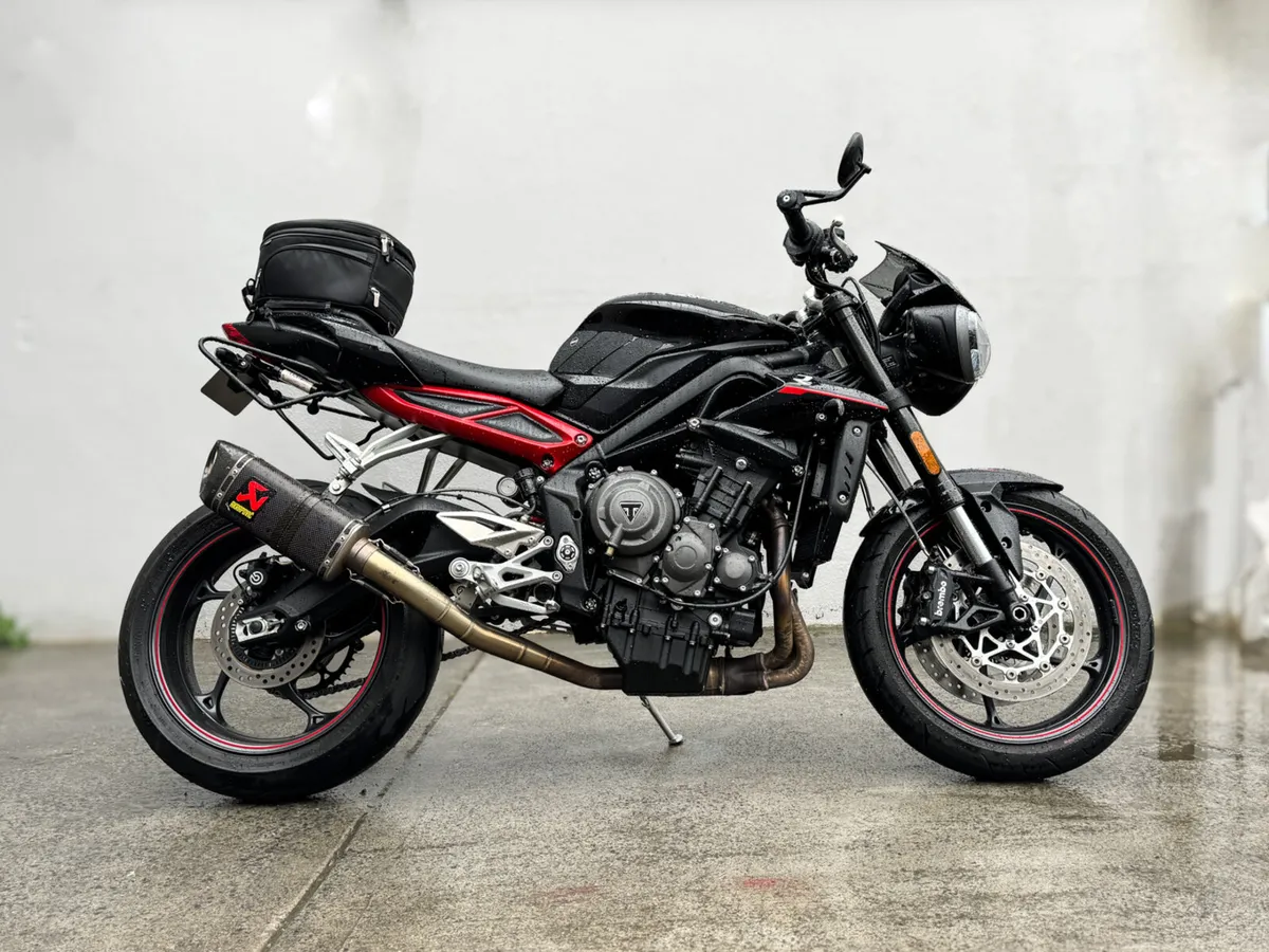Triumph Street Triple 765R 2018 - Image 2