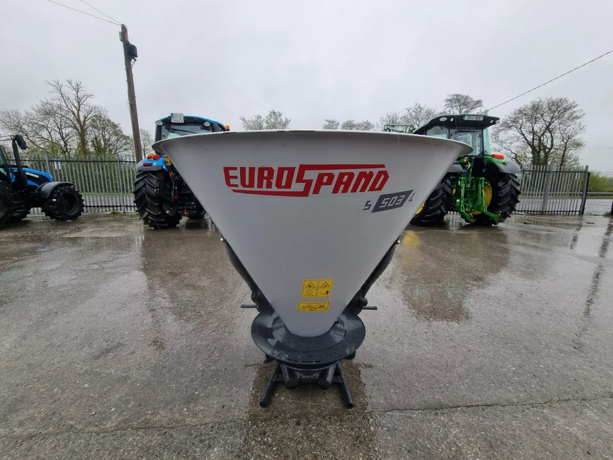 Eurospand S503L Rear Mounted Fertiliser Spreader - Image 3