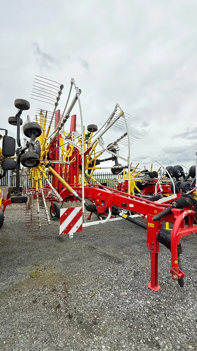Pottinger Top 962 C Rake - €15,041+ VAT - Image 3