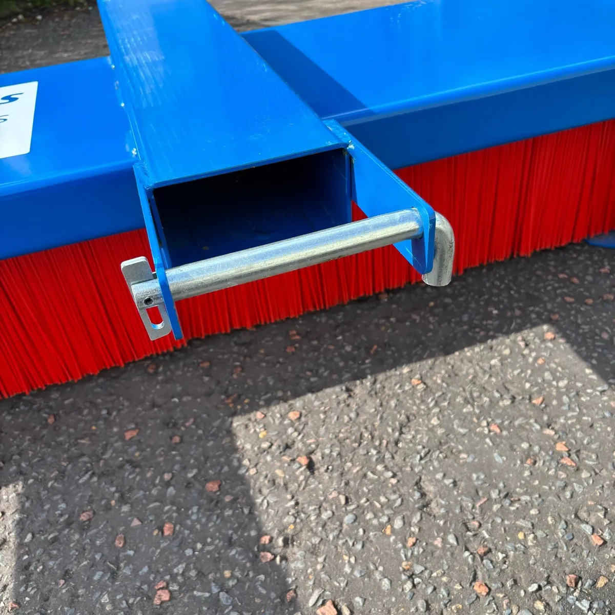 New Forklift Brush / Sweeper / Broom - Image 4