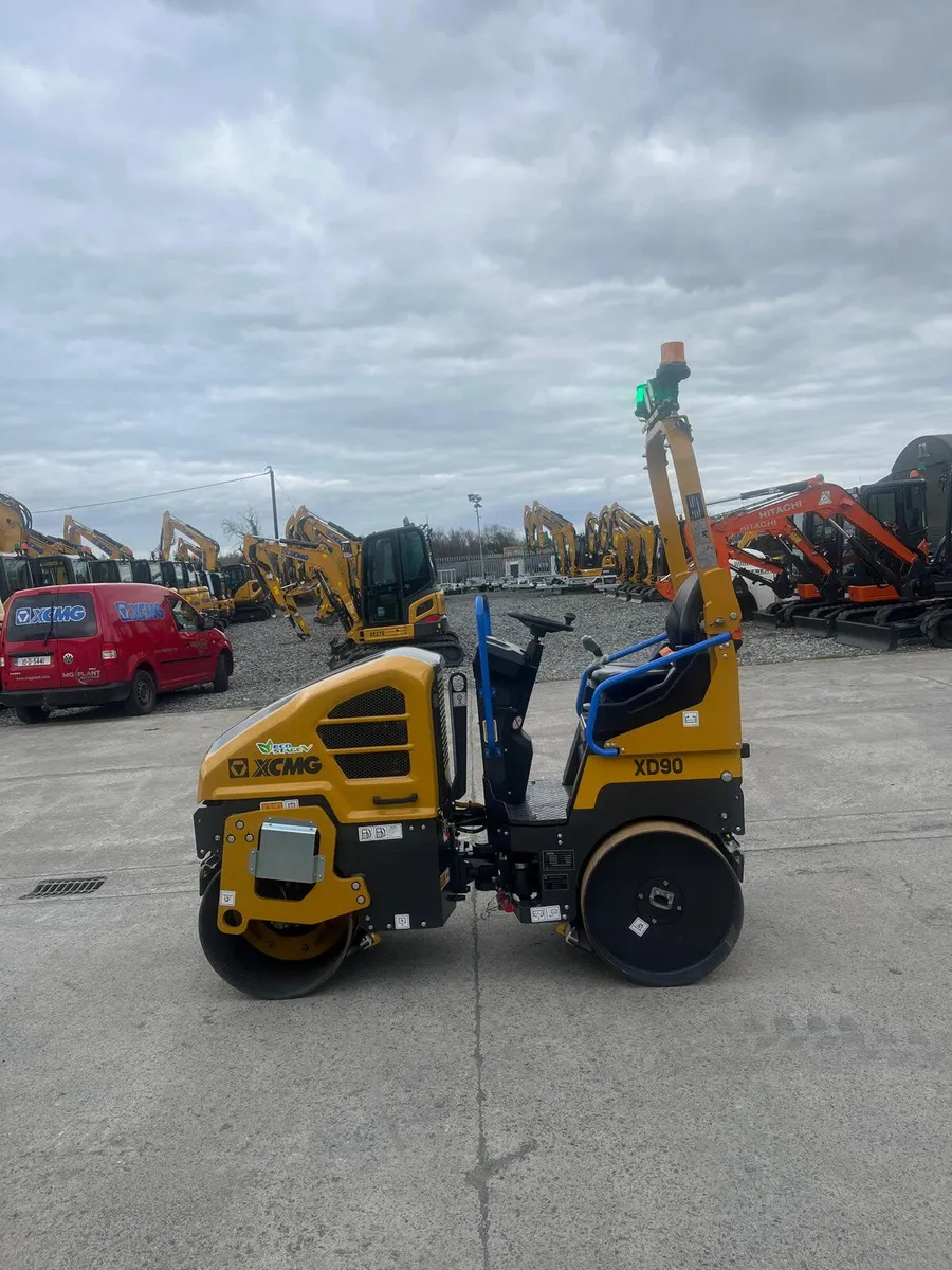 Brand New XCMG XD90 Roller - Image 1
