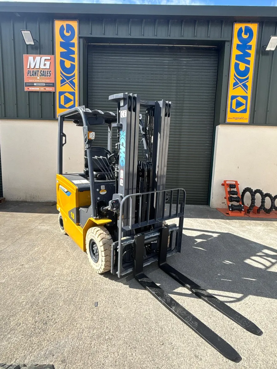 Brand New XCMG XCB18 Electric Forklift - Image 1