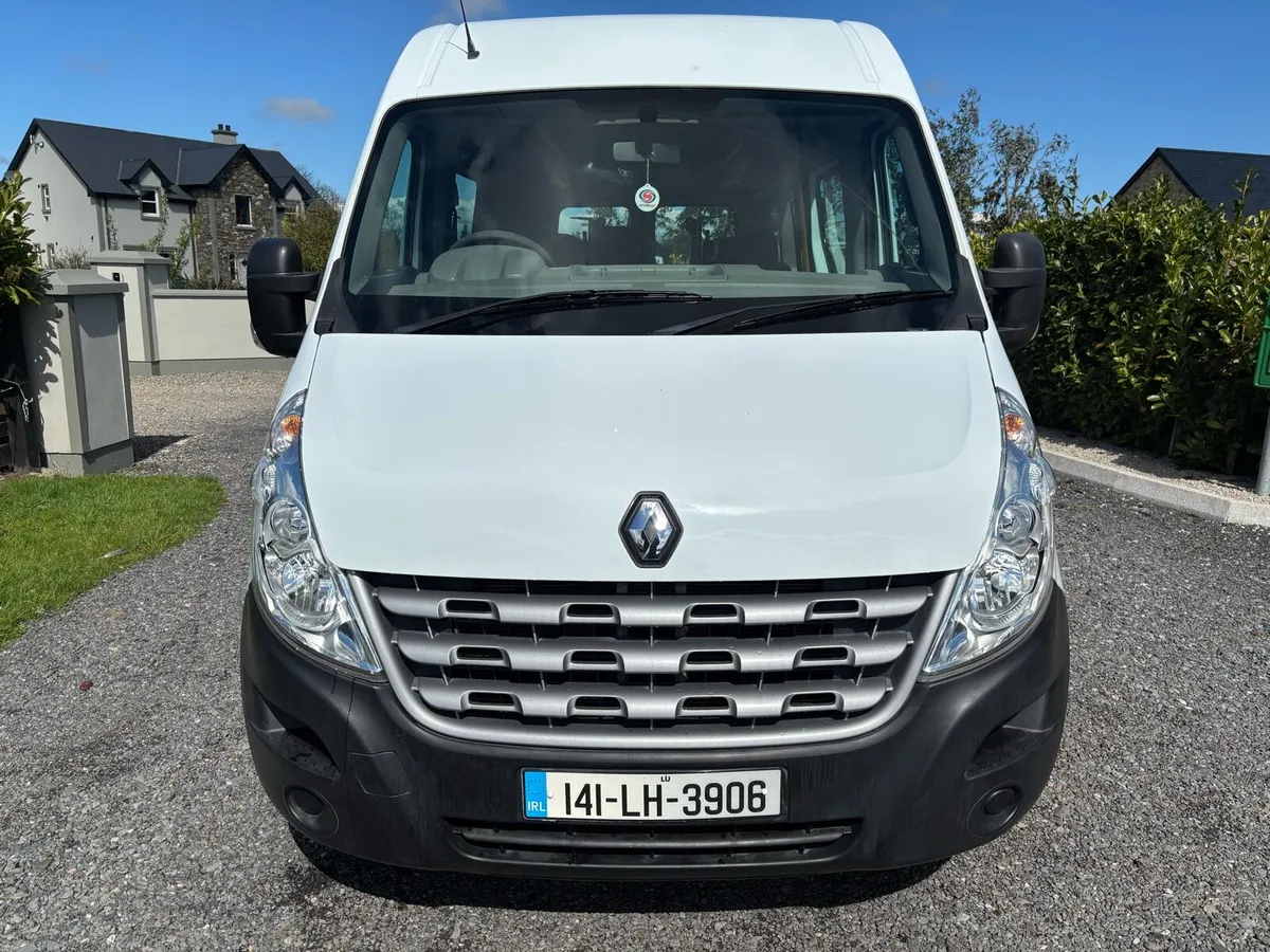 RENAULT MASTER 3.9T 2.3 125 / 12xSEATS WHEELCHAIR - Image 2