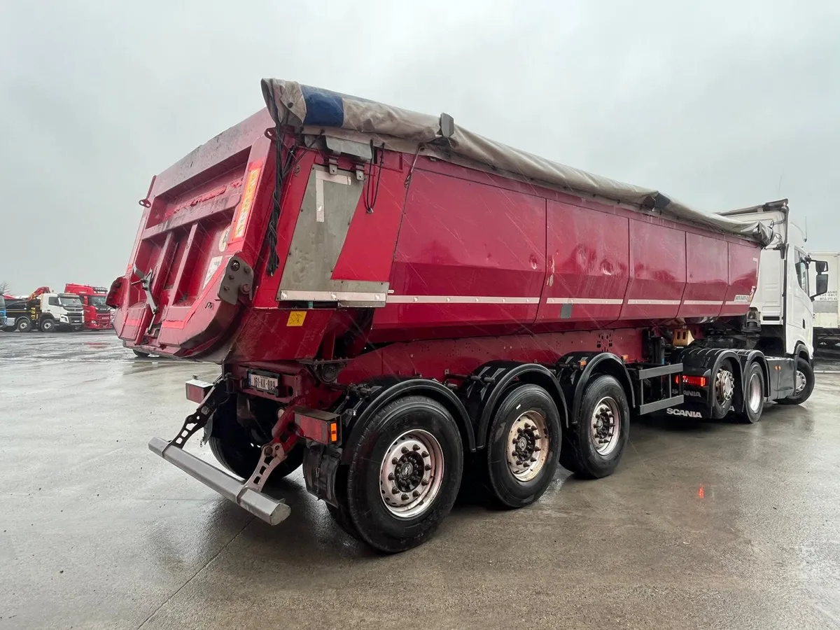 2019 Schmitz Insulated Tipper 8.2 Metres - Image 3