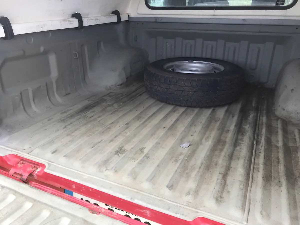 2018 Mitsubishi L200 4 life crew cab pickup - Image 4