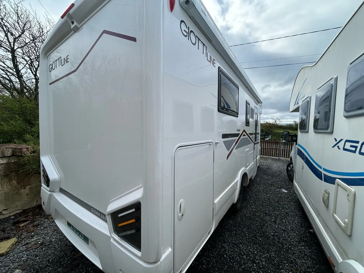 January Sale 6 berth New Auto Giotti Siena 390 - Image 4