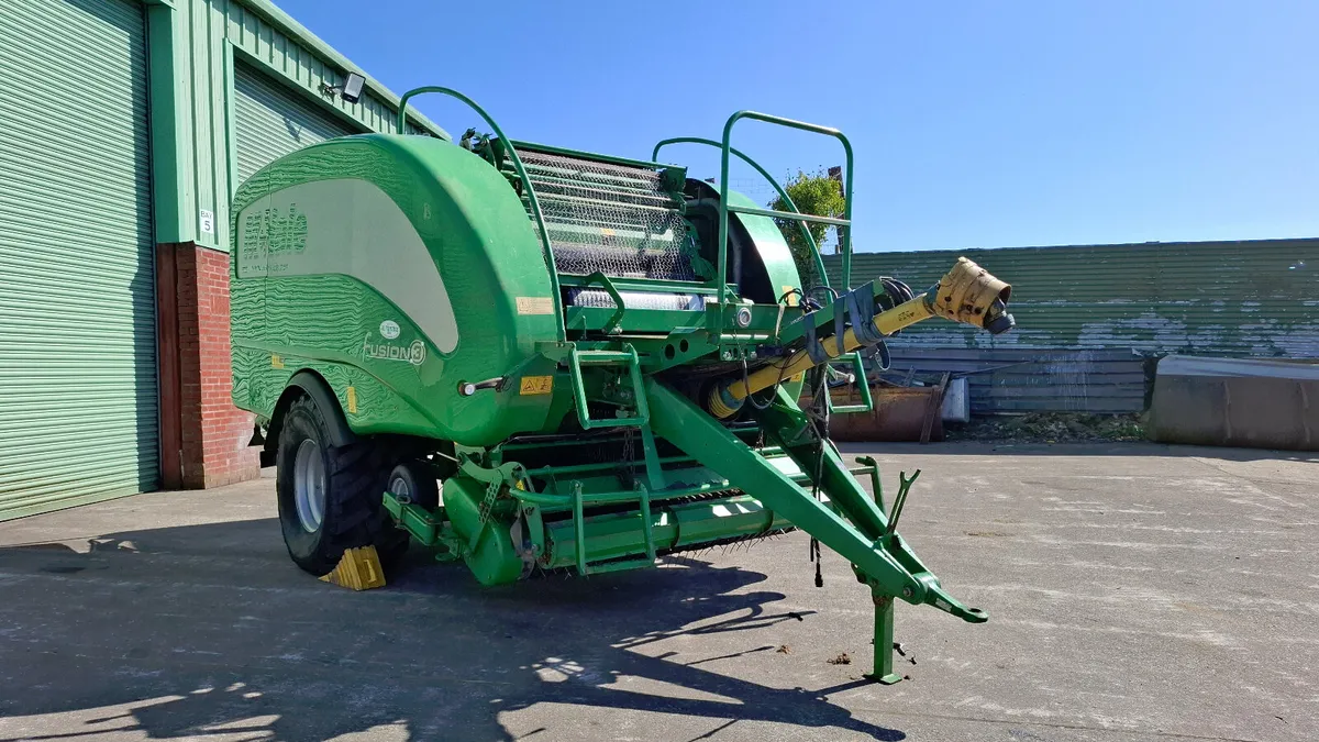 Mc Hale Baler Fusion 3  , For Sale - Image 1