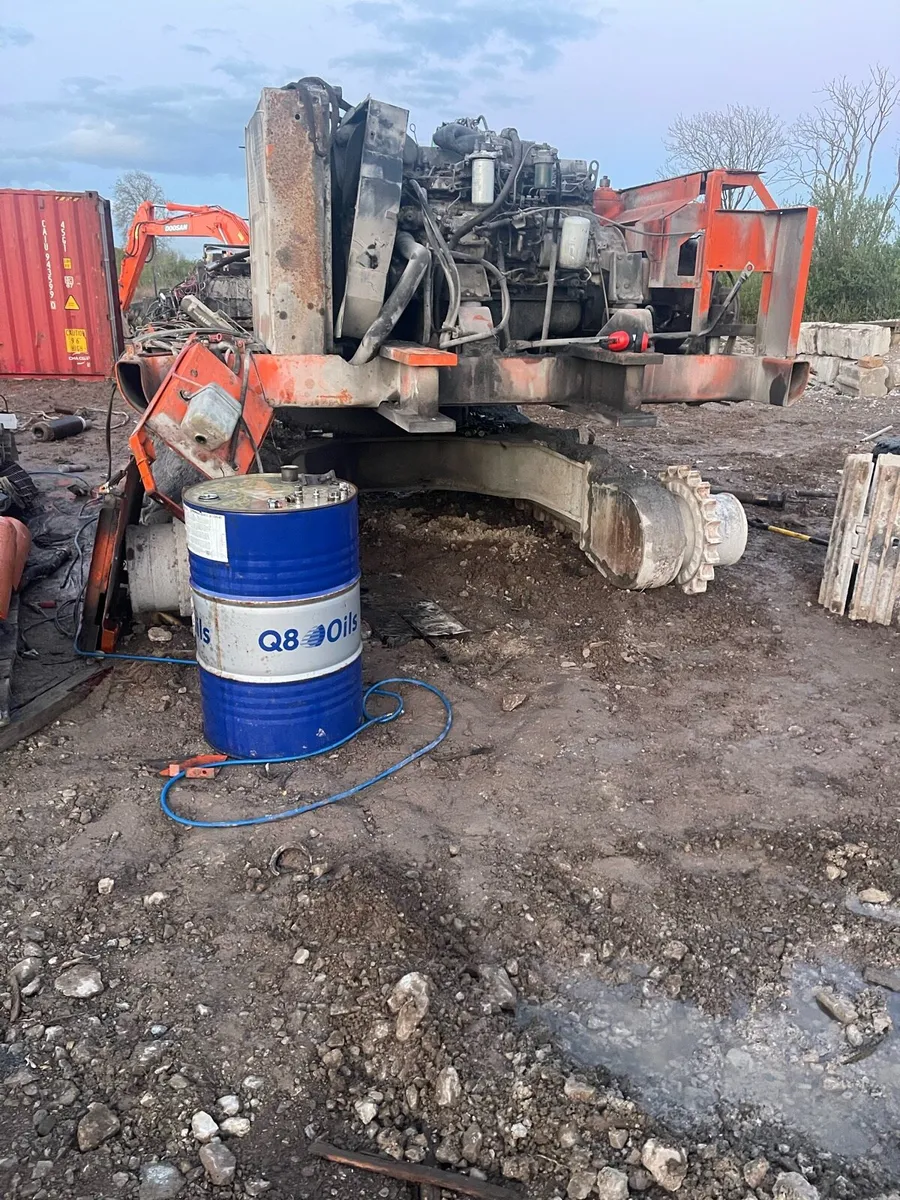 Rubber Ducks Doosan Hyundai Volvo for Export - Image 2