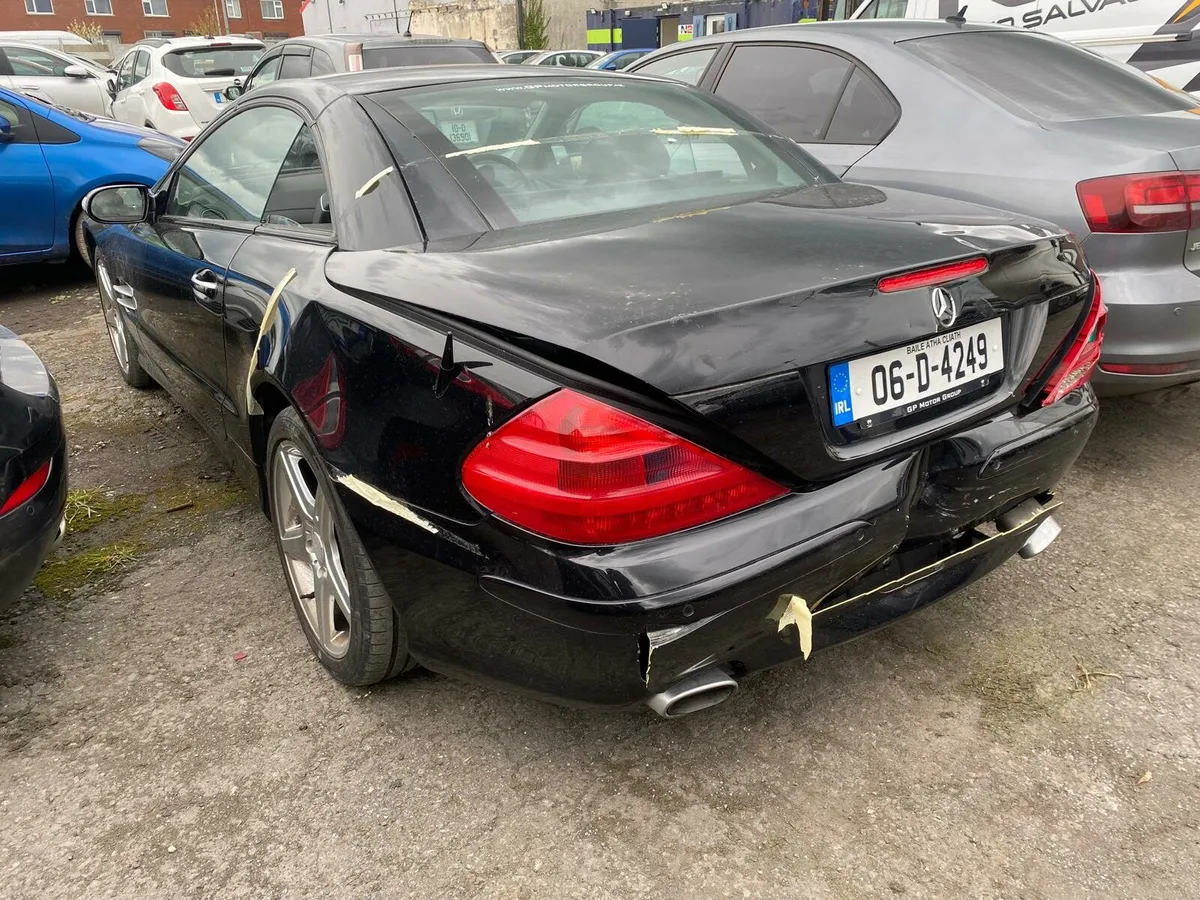 Mercedes SL 350 Rear damage €5,950 - Image 3