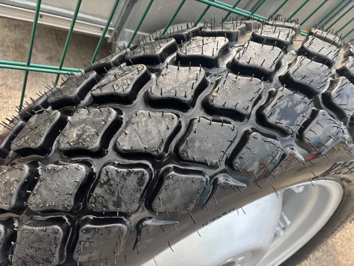 Massey Grass wheels Brand New - Image 4