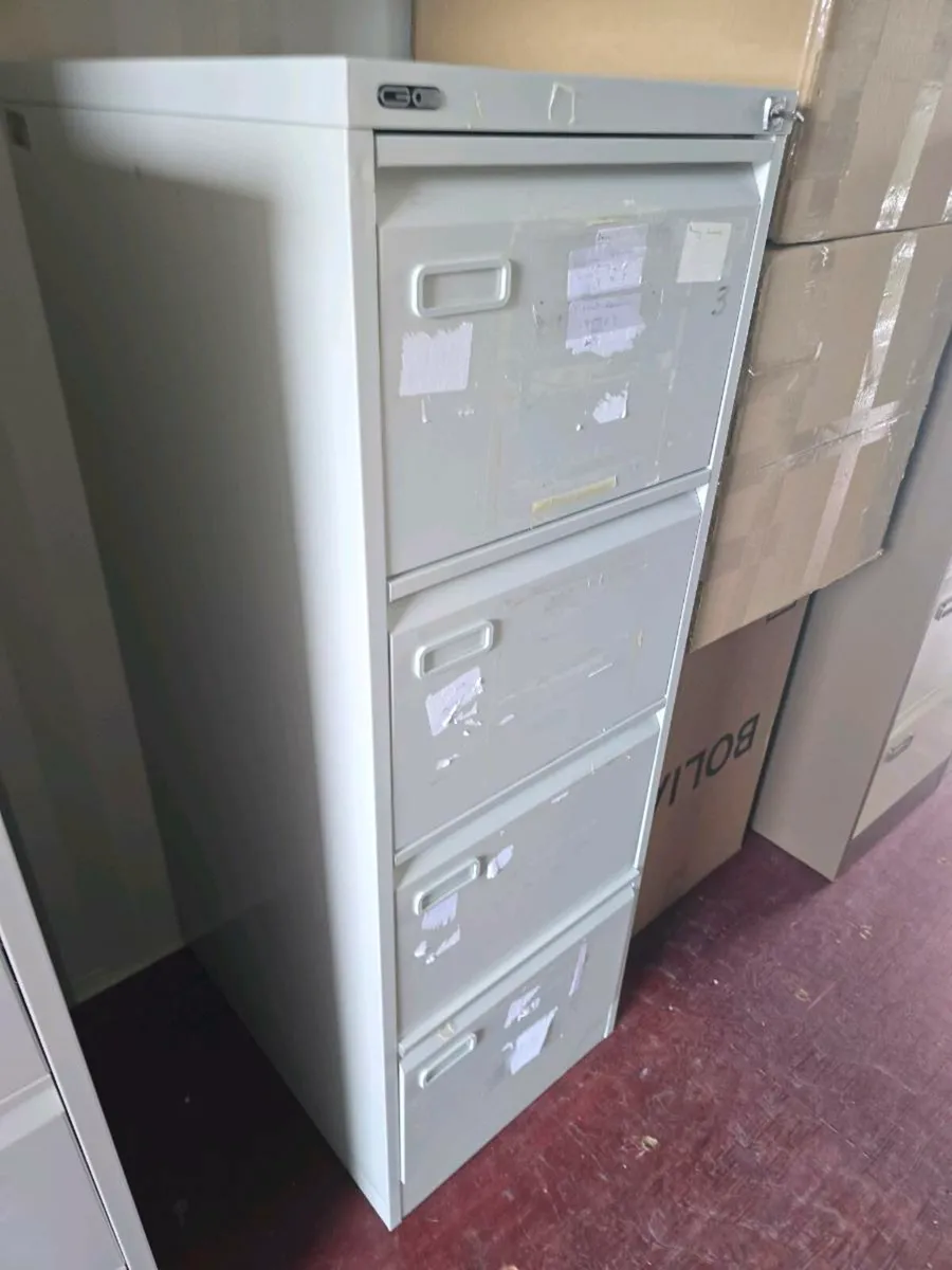 Filing cabinets x 25 - Image 2