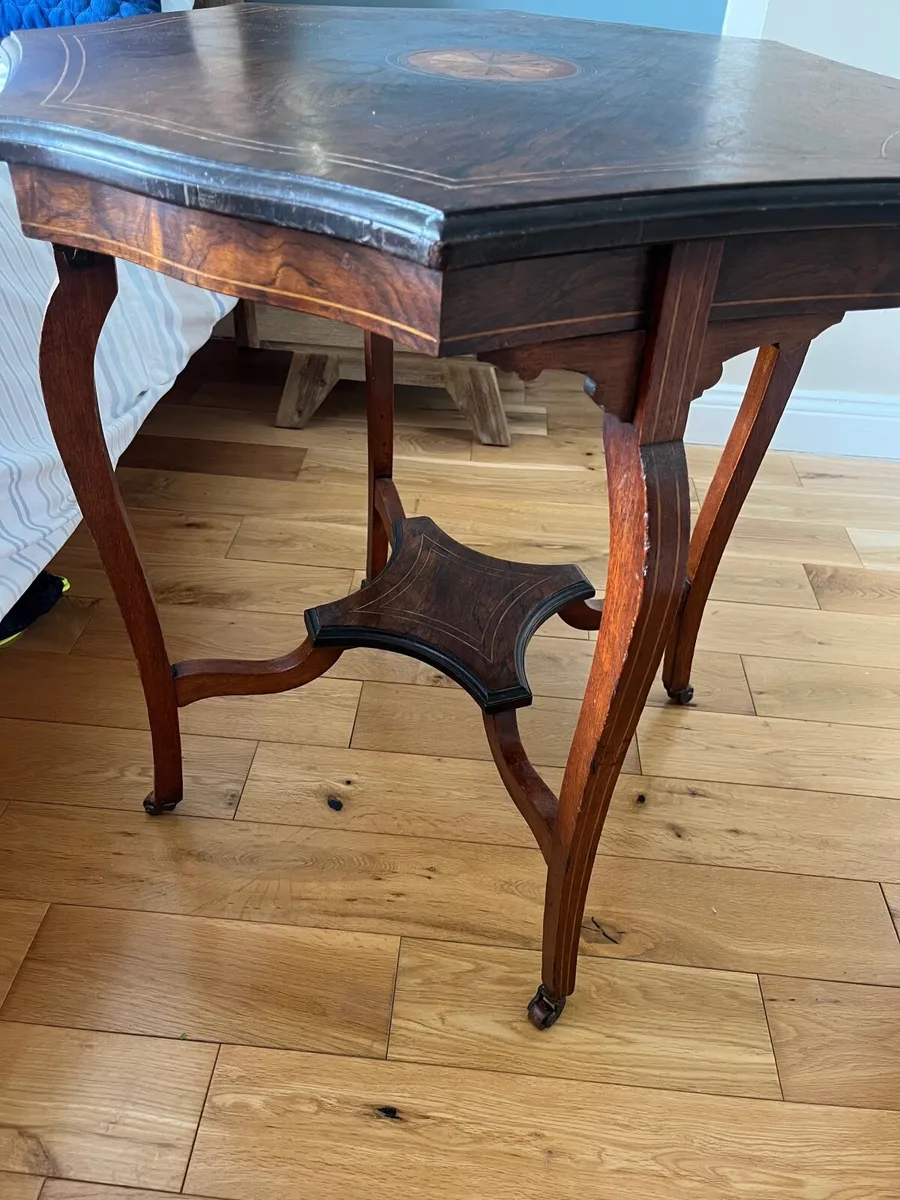Inlaid rosewood occasional table - Image 2