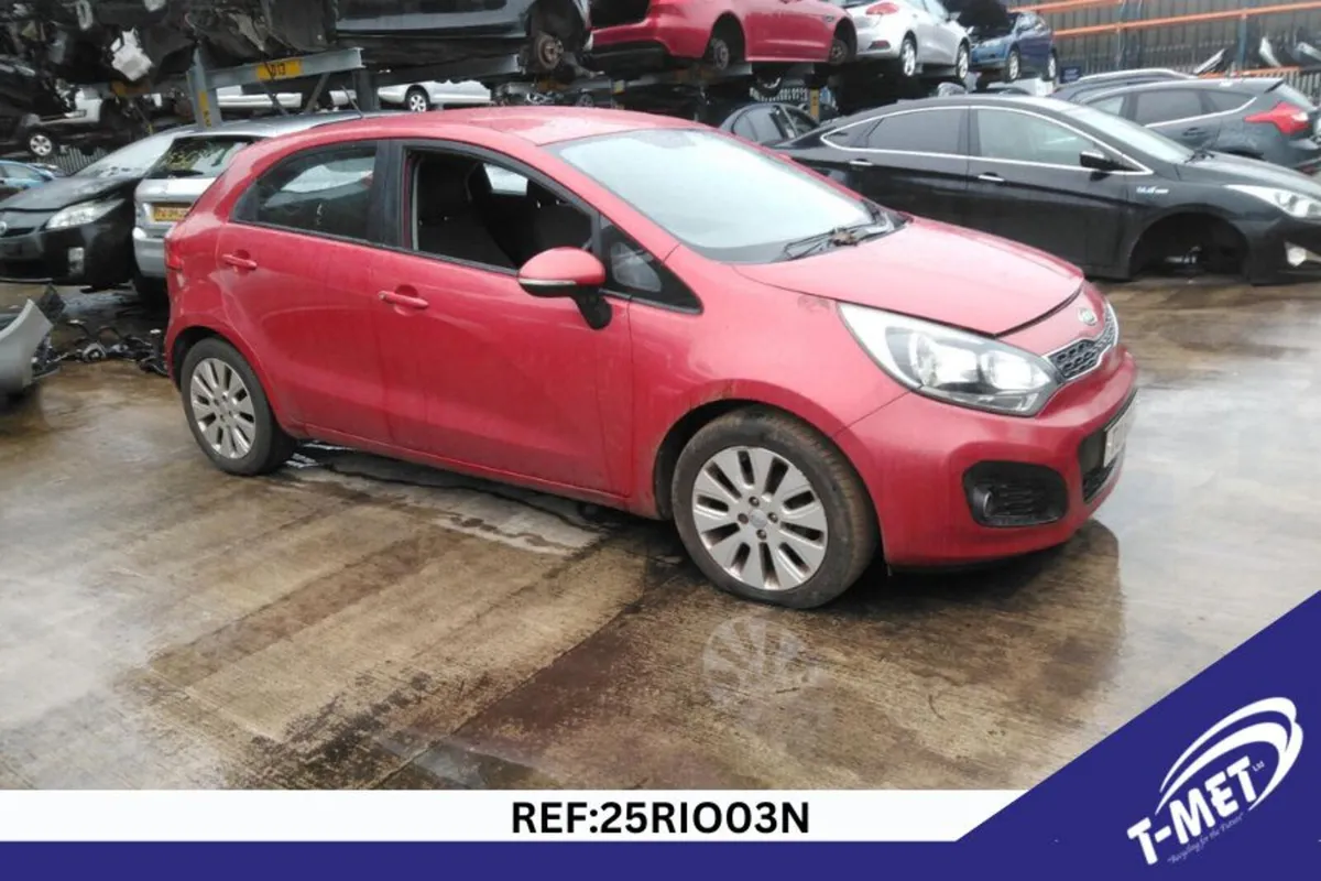 2012 KIA RIO BREAKING FOR PARTS - Image 1