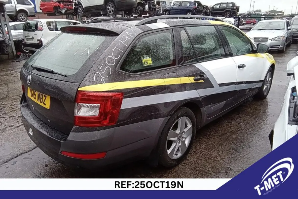 2015 SKODA OCTAVIA BREAKING FOR PARTS - Image 4
