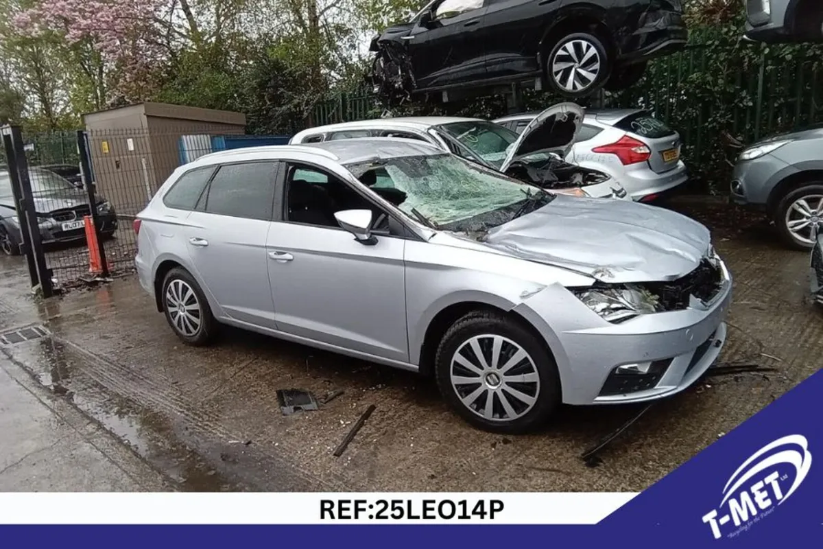 2020 SEAT LEON BREAKING FOR PARTS - Image 4