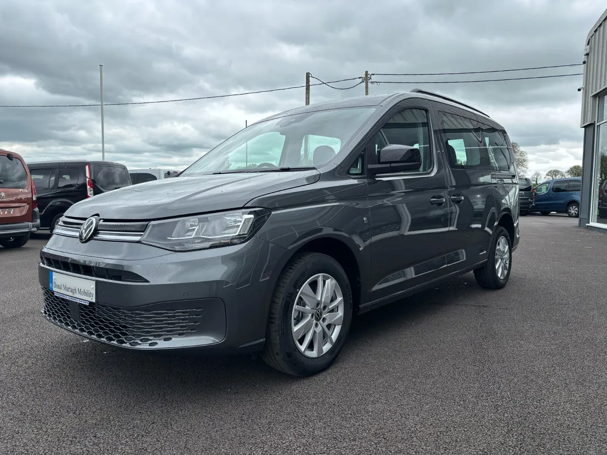 New VW Caddy 7 Seater *Disabled Passenger* - Image 3