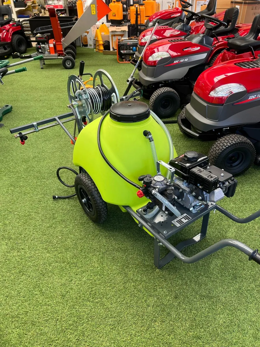 ROCHA 125 LT BARROW ENGINE SPRAYER - Image 4