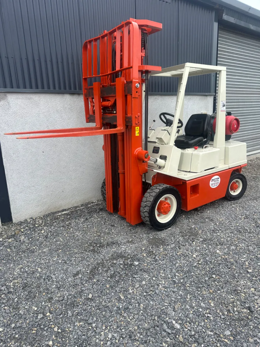 Nissan Forklift - Image 3