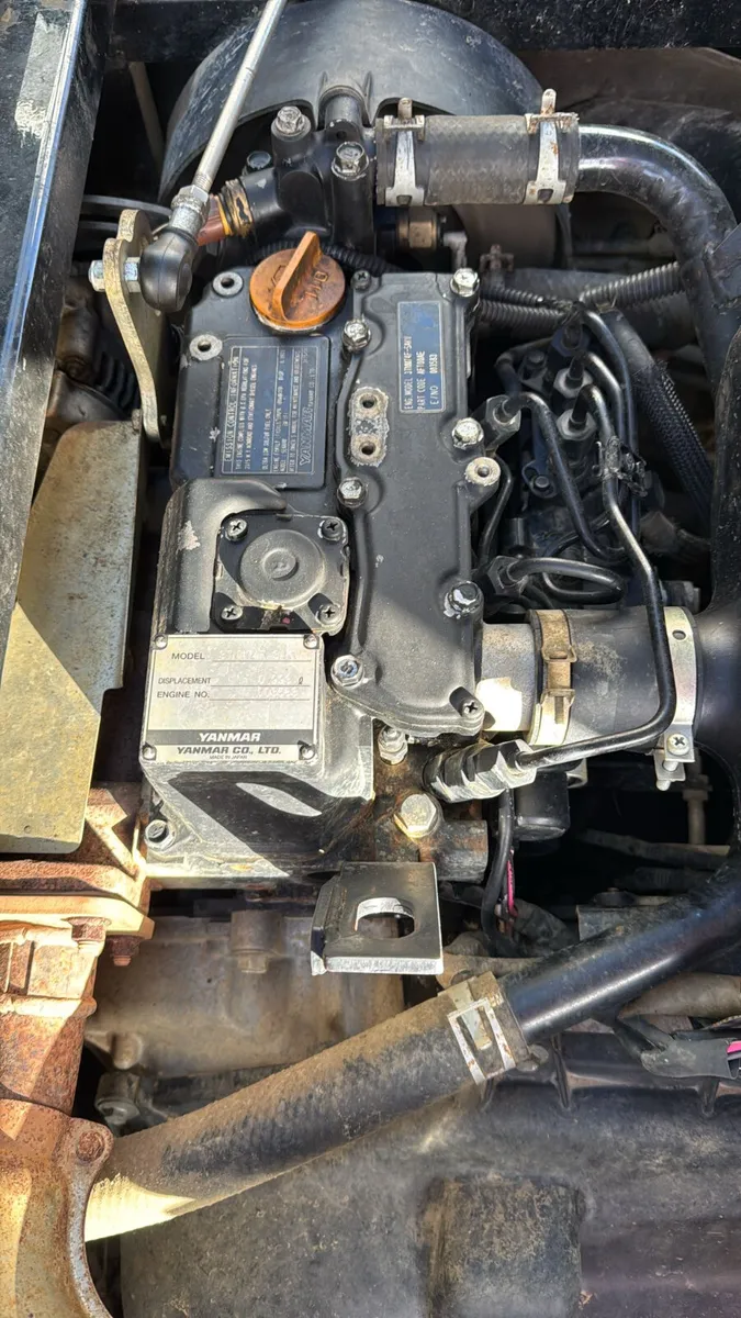 Kawasaki Gator - Image 4