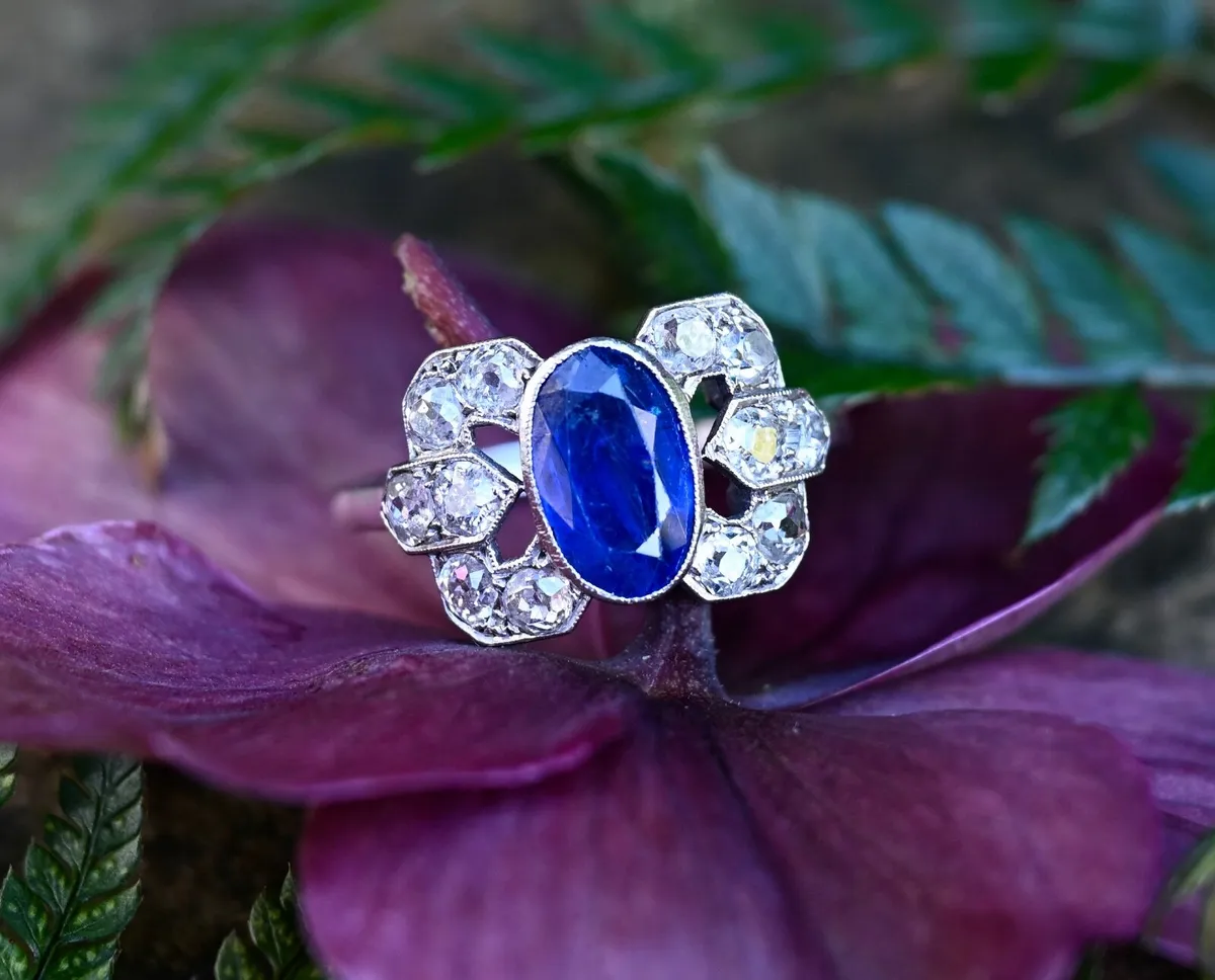 Antique Art Deco Sapphire & Diamond Ring  Platinum - Image 3
