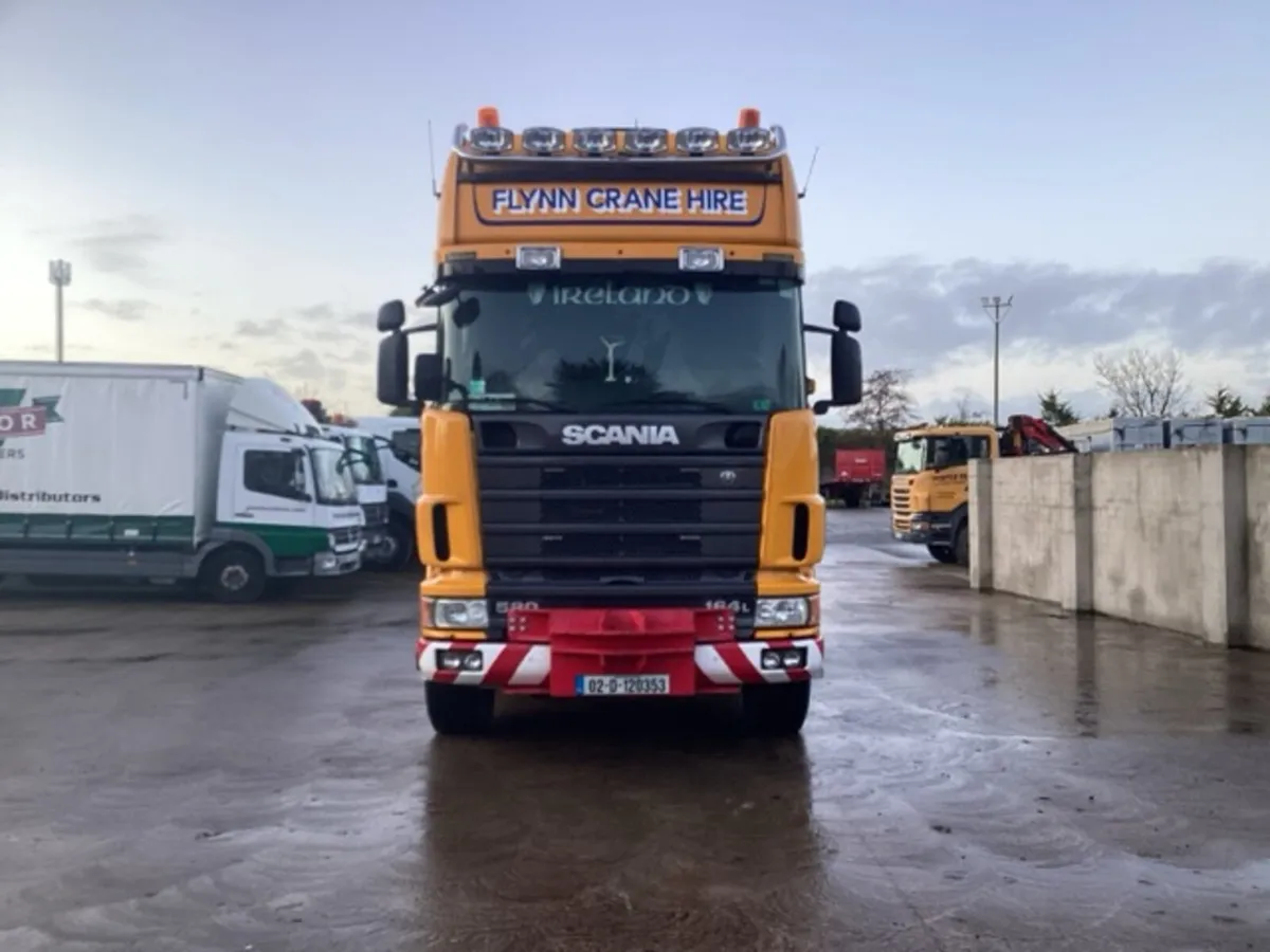 2002 Scania 164.580 8x4 - Image 2