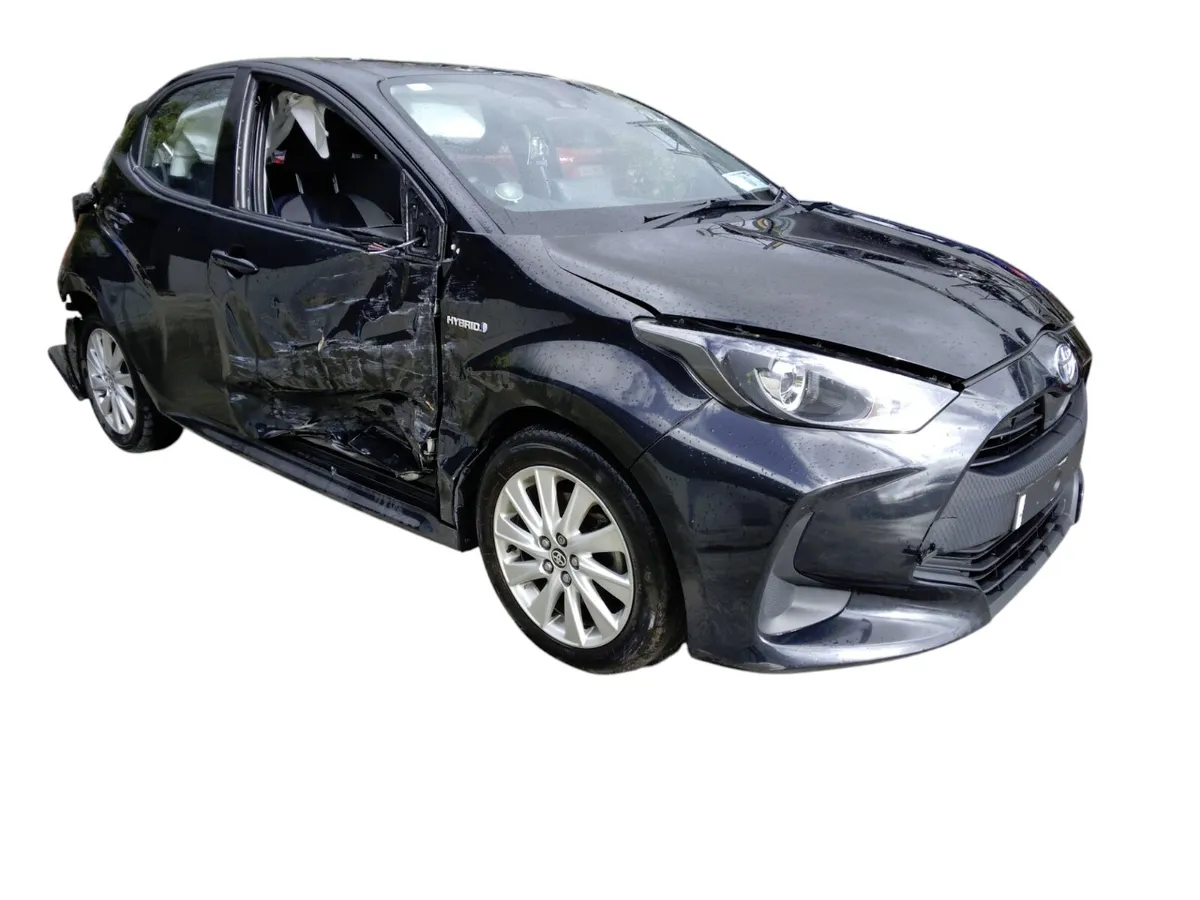 2021 TOYOTA YARIS HYBRID Breaking/Dismantling - Image 1