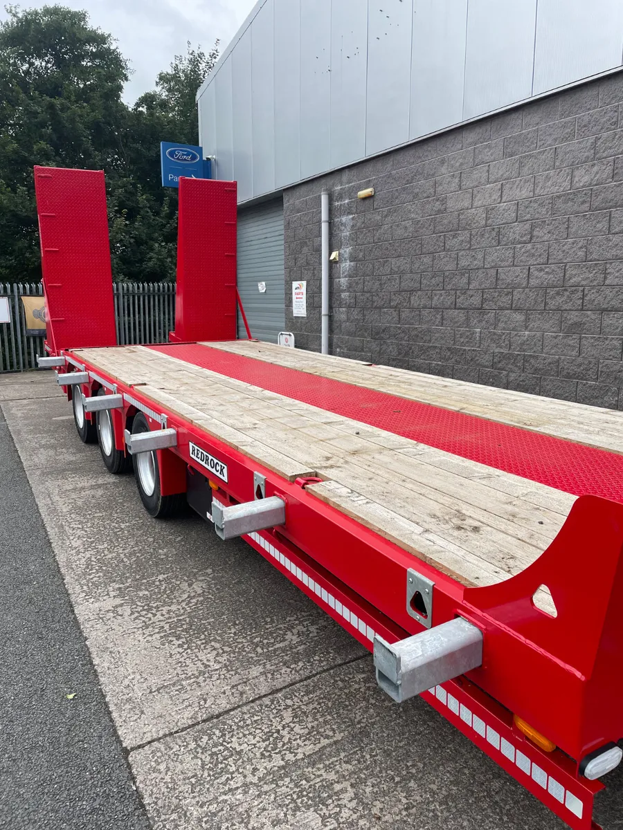 Redrock Low Loader - Image 4