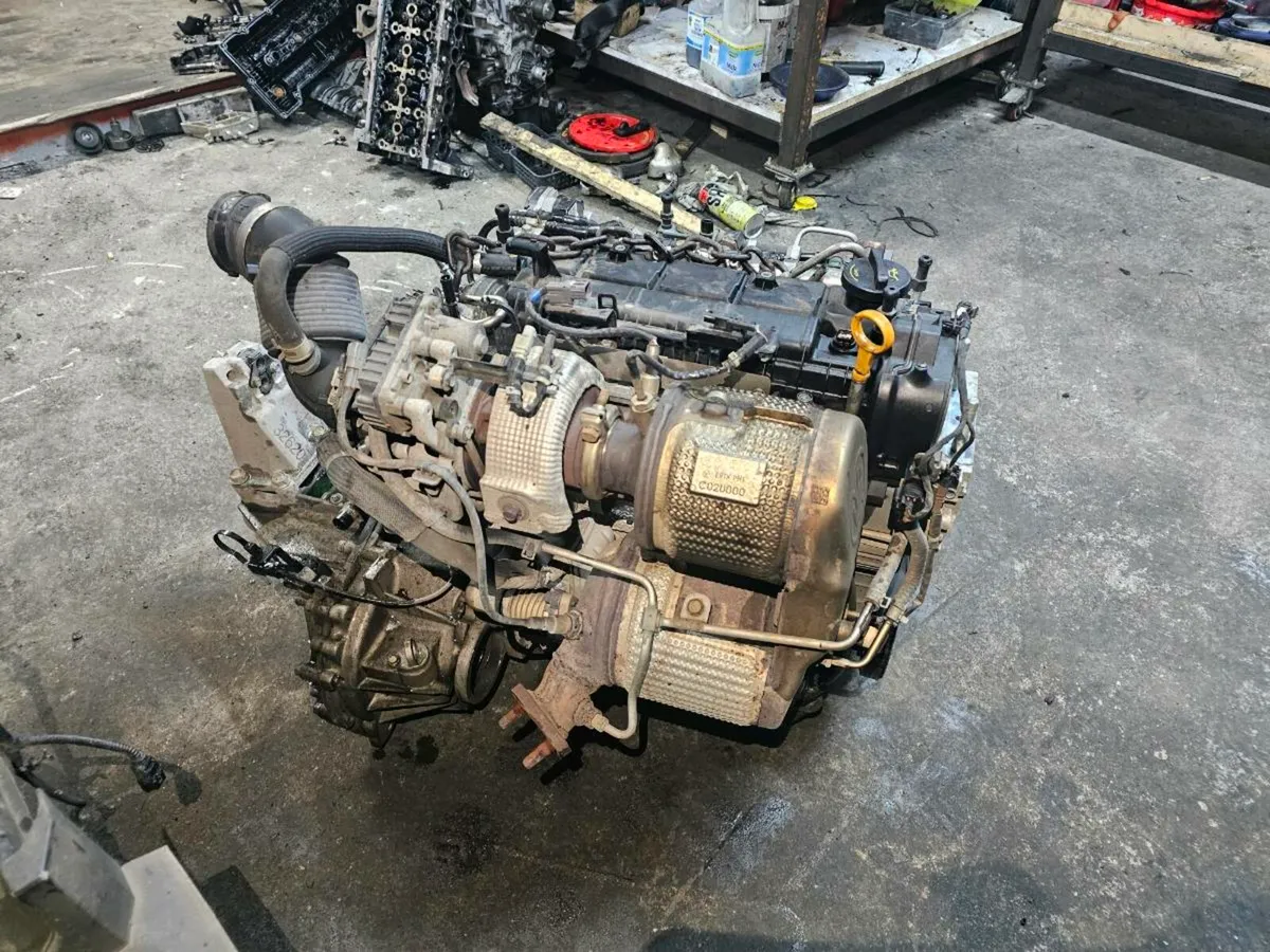 Hyundai santa fe Engine 2.2 d4hb - Image 1